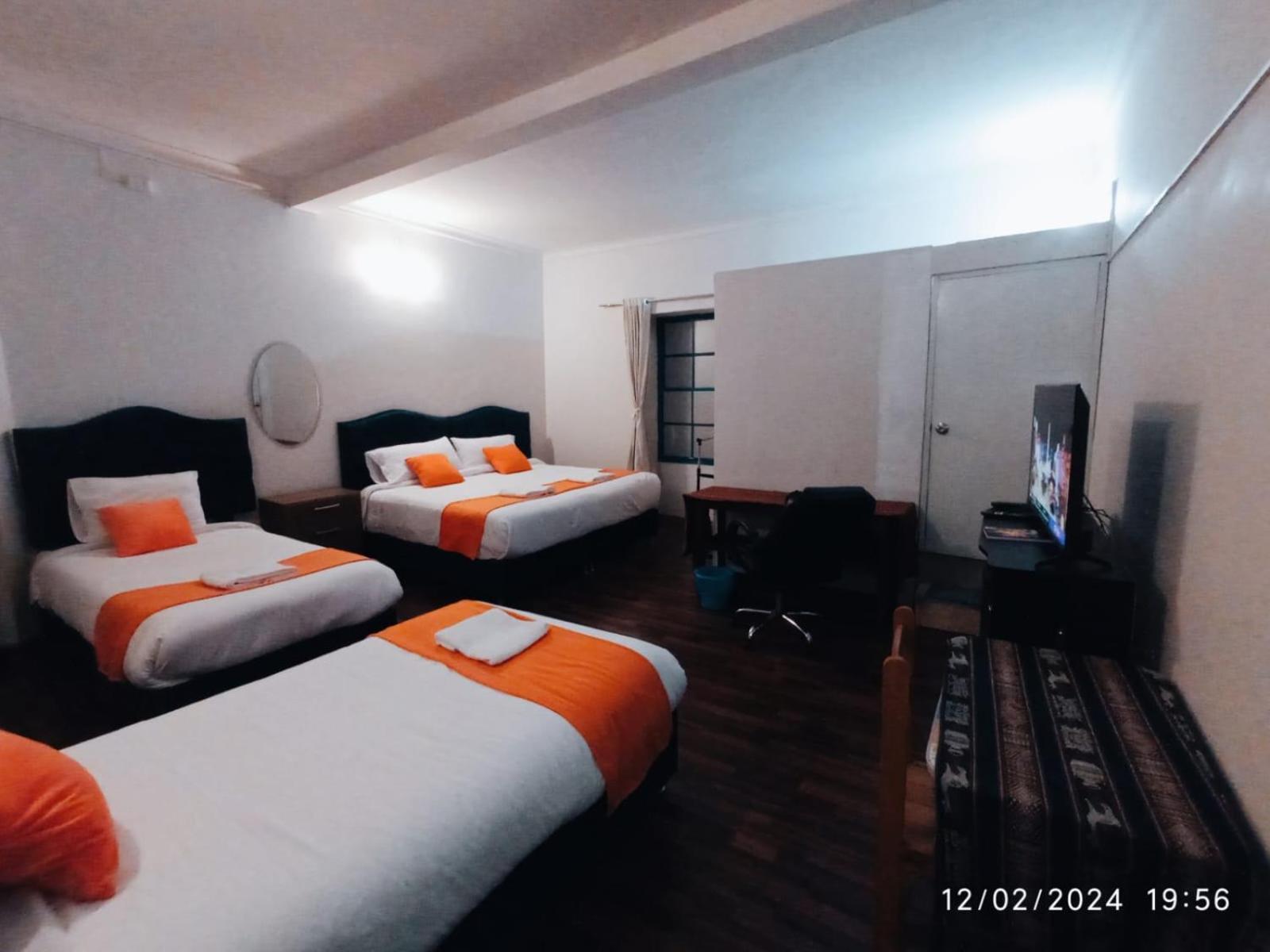 Pardos House Inn กุสโก ภายนอก รูปภาพ