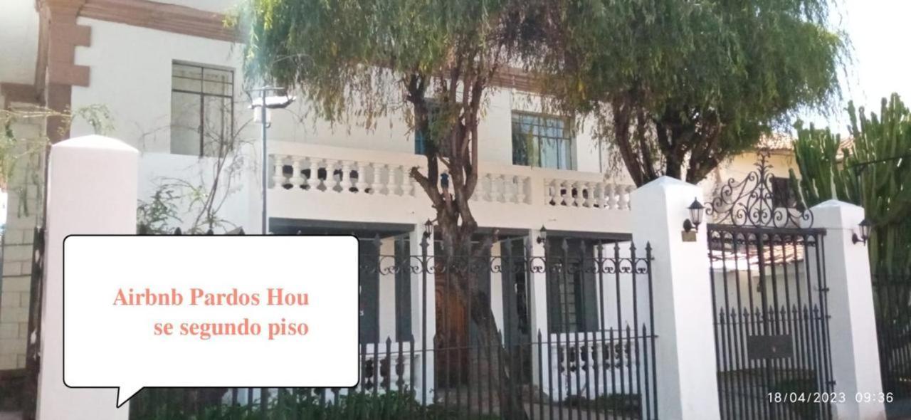 Pardos House Inn กุสโก ภายนอก รูปภาพ
